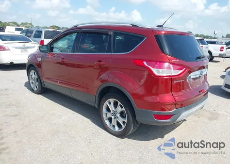 2015 Ford Escape Titanium z USA, uszkodzony, nr VIN 1FMCU9JX6FUA86266